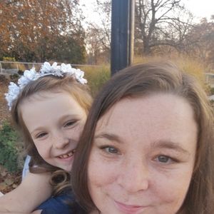 Meet your Posher, Genevieve